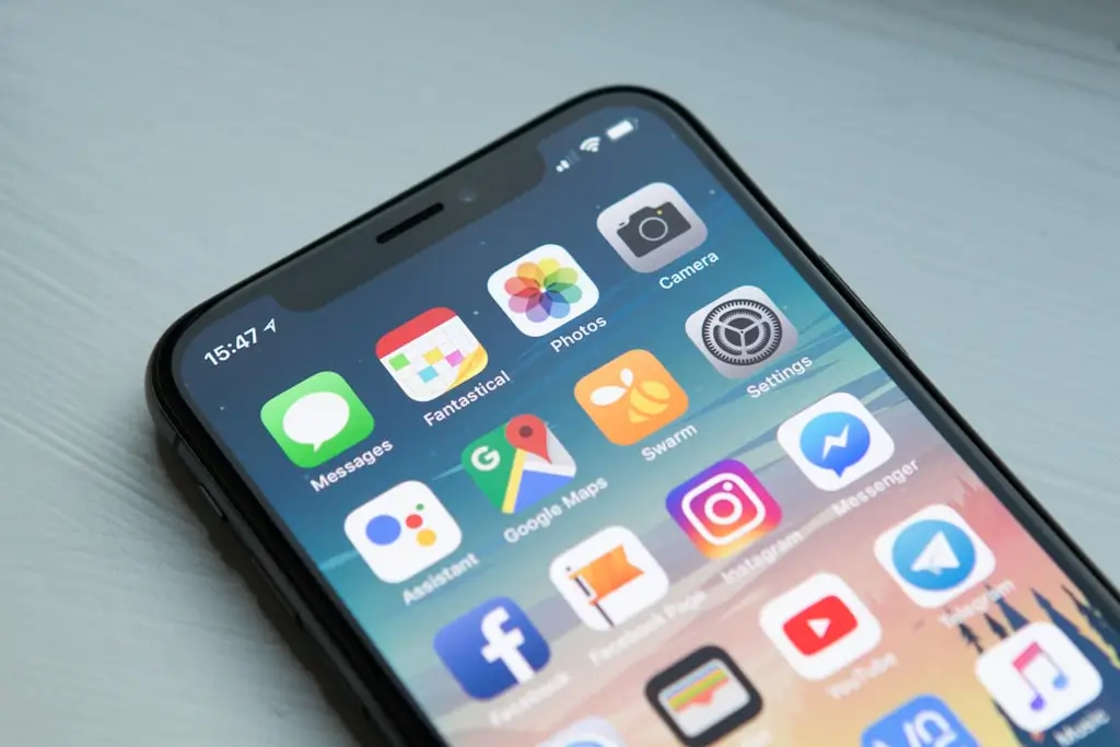 Εφαρμογή FitLogic για iOS και Android